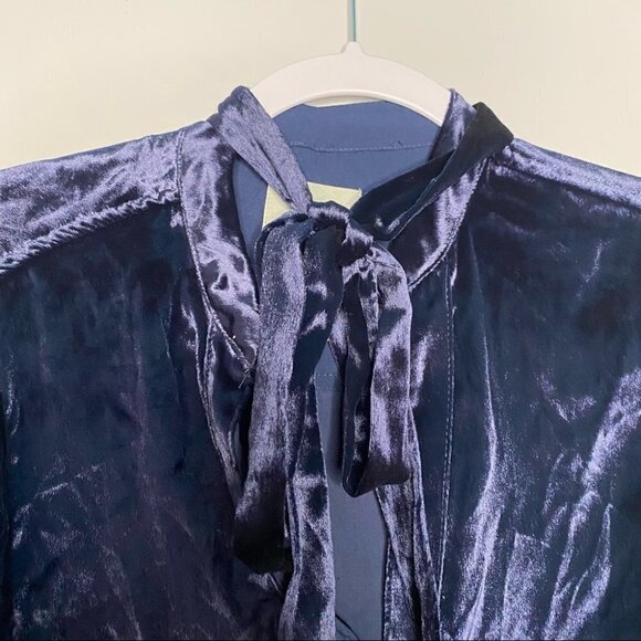 Anthropologie Maeve Blue Crushed Velvet Tie Neck Shirt REGENCYCORE - Picture 4 of 8